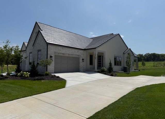 Property at 13706 Pembroke Ln, Leawood, KS 66224, 4 beds, 4 baths