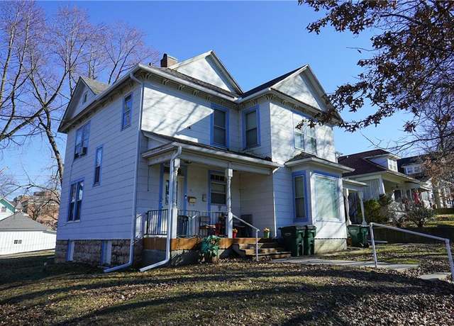 Property at 1101 S Broadway St, Leavenworth, KS 66048, 2 beds