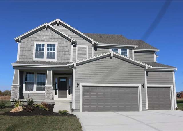 Property at 19444 W 114th Ter, Olathe, KS 66061, 5 beds, 4 baths