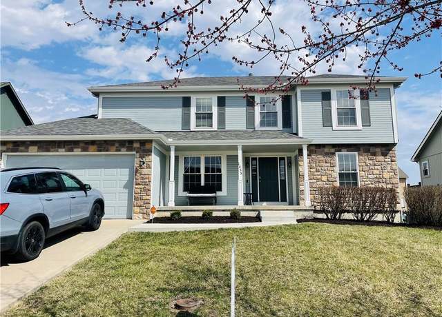 Property at 1055 Wyndham Dr, Lansing, KS 66043, 4 beds, 2.5 baths