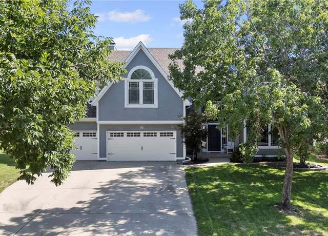 Property at 14509 Woodson St, Overland Park, KS 66223, 4 beds, 4 baths