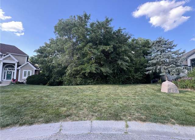 Property at 7309 N Myrtle Ave, Kansas City, MO 64119