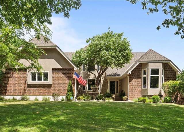 Property at 2204 W 127th St, Leawood, KS 66209, 5 beds, 4.5 baths