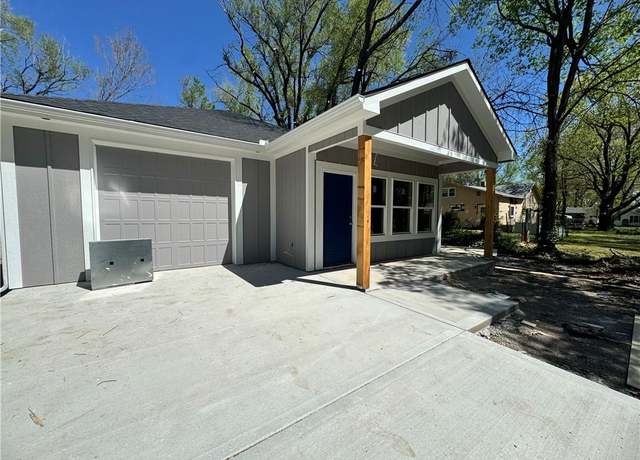 Property at 324 E 2nd St, Adrian, MO 64720, 3 beds, 2 baths