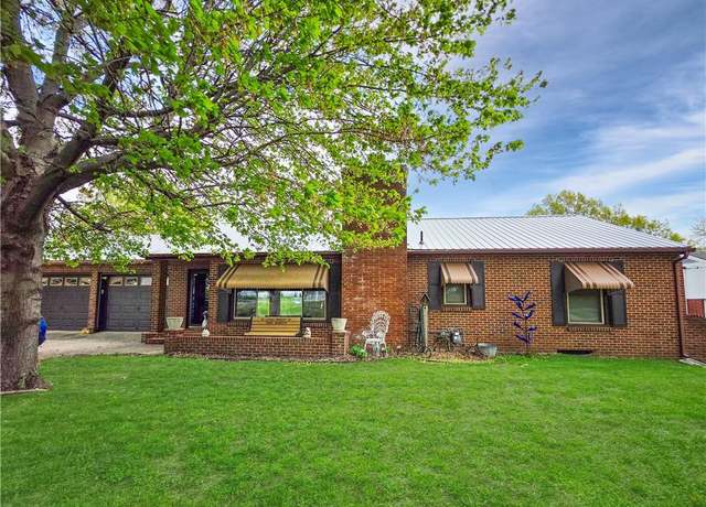 Property at 912 S Business Highway 13 N/A, Lexington, MO 64067, 2 beds, 1.5 baths