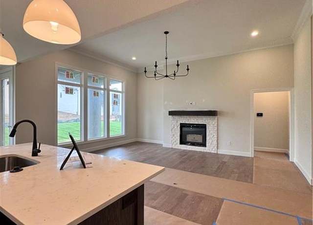 Property at 3903 W 158th Ter, Overland Park, KS 66224, 4 beds, 3 baths