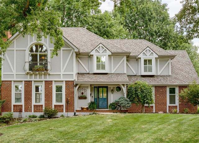 Property at 9607 N Virginia Ave, Kansas City, MO 64155, 4 beds, 2.5 baths