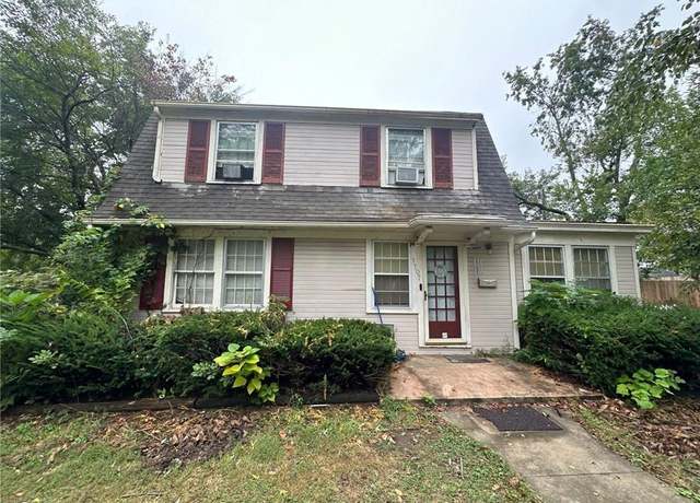 Property at 1707 SW Walnut St, Blue Springs, MO 64015, 3 beds, 2 baths