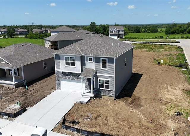 Property at 21800 Lucca Ln, Peculiar, MO 64078, 4 beds, 2.5 baths
