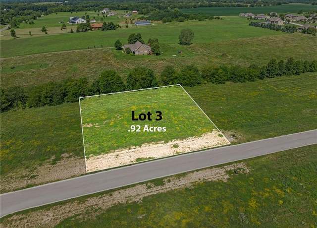 Property at 13304 Winner's Cir, Smithville, MO 64089