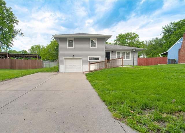 Property at 2917 N 83rd Ter, Kansas City, KS 66109, 3 beds, 1.5 baths