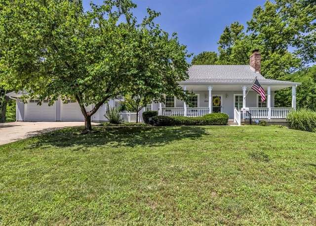 Property at 1702 S Pollard Ave, Independence, MO 64055, 3 beds, 2 baths