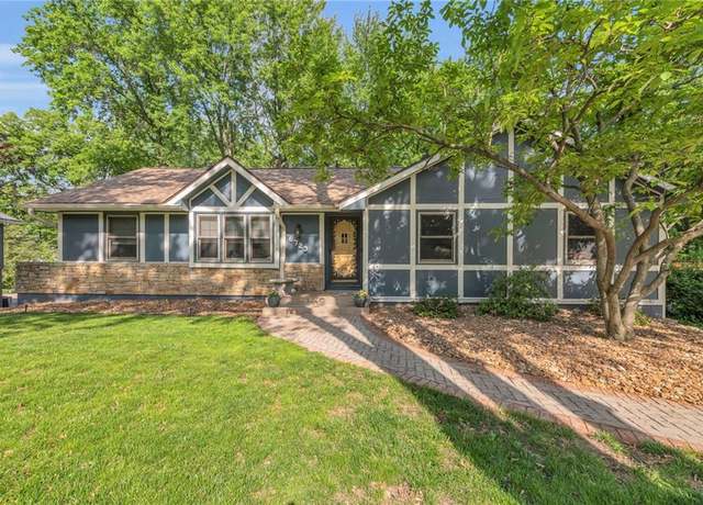 Property at 6723 N Agnes Ave, Kansas City, MO 64119, 3 beds, 3 baths