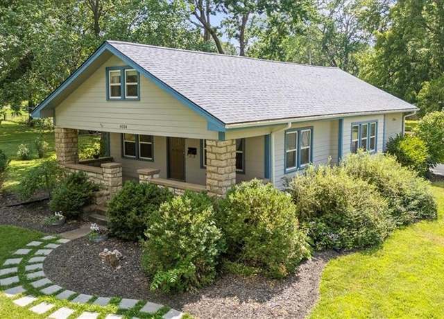 Property at 6024 Quivira Rd, Shawnee, KS 66216, 3 beds, 3 baths