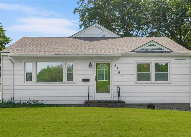 Property at 5701 Russell St, Mission, KS 66202, 2 beds, 1.5 baths