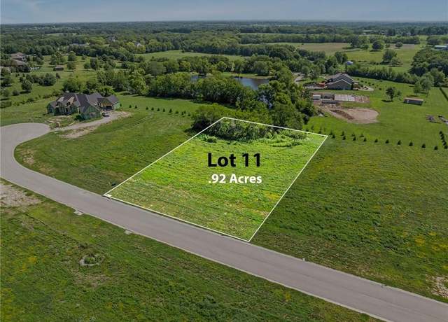 Property at 13311 Winner's Cir, Smithville, MO 64089
