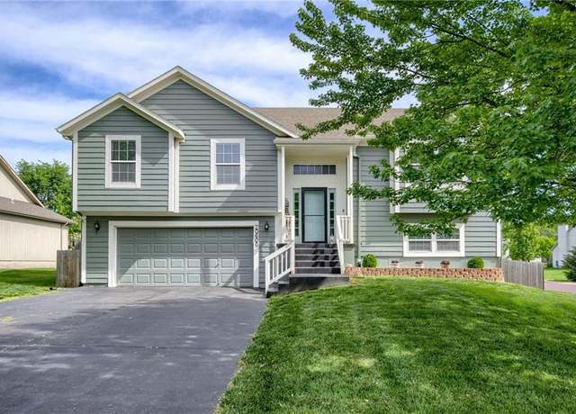 Property at 20600 W 221st St, Spring Hill, KS 66083, 4 beds, 3 baths
