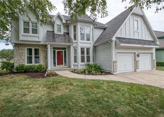Property at 3508 NW Winding Woods Dr, Lee's Summit, MO 64064, 4 beds, 4 baths
