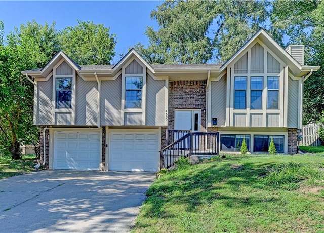 Property at 4630 Ottawa Ave, Kansas City, KS 66106, 3 beds, 2 baths