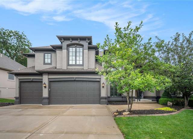 Property at 9105 N Evanston Ave, Kansas City, MO 64157, 5 beds, 4.5 baths