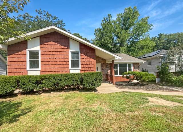 Property at 6700 50th St, Kansas City, MO 64151, 3 beds, 2.5 baths