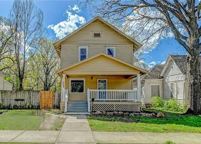 Property at 508 S Willow St, Ottawa, KS 66067, 5 beds, 2 baths