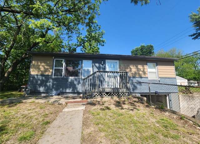 Property at 1008 S Scott Ave, Independence, MO 64053, 3 beds, 1 bath