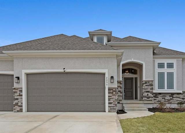 Property at 2055 NW Obrien Rd, Lee's Summit, MO 64081, 5 beds, 5 baths