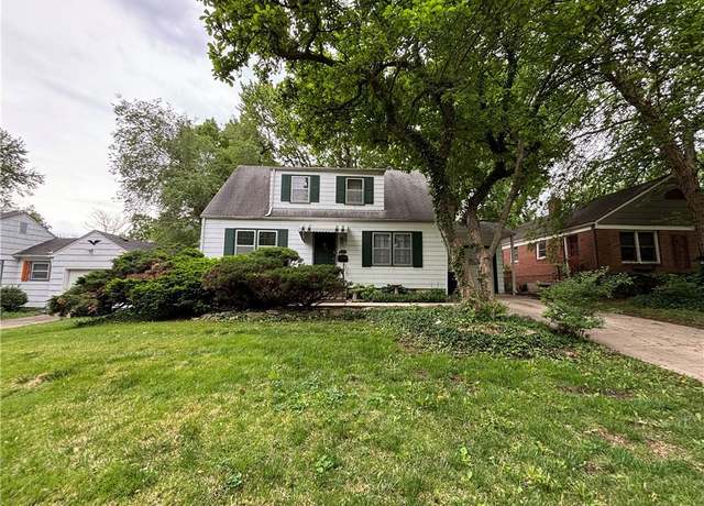 Property at 115 W Pocahontas Ln, Kansas City, MO 64114, 3 beds, 1 bath