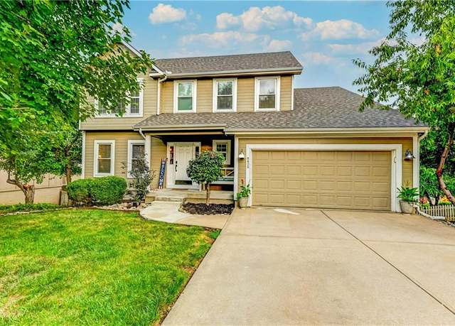Property at 8424 NE 109th Pl, Kansas City, MO 64157, 4 beds, 3 baths