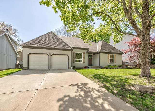 Property at 8361 Acuff Ln, Lenexa, KS 66215, 4 beds, 4 baths
