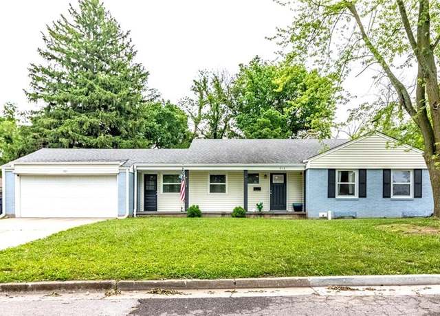 Property at 513 Sunset Dr, Sedalia, MO 65301, 3 beds, 1.5 baths