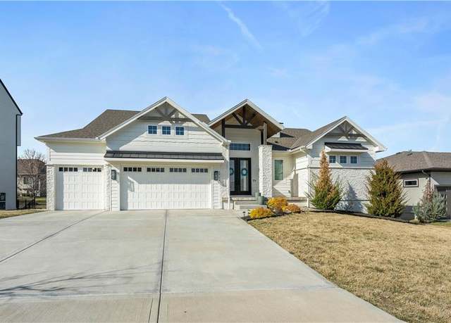 Property at 3714 W 158th Ter, Overland Park, KS 66224, 4 beds, 4.5 baths