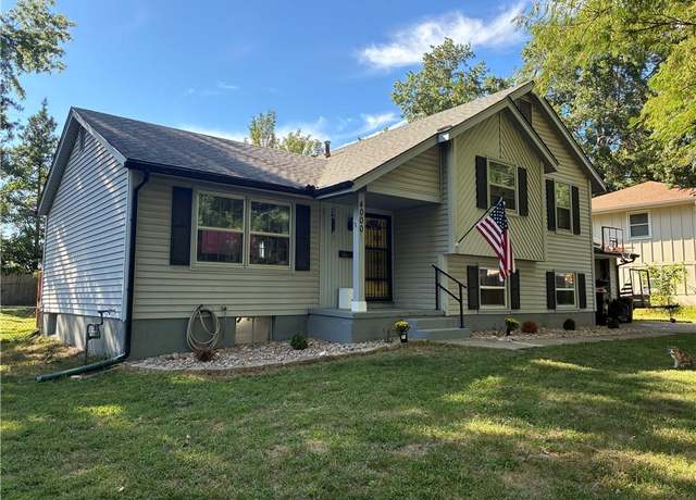 Property at 4000 S Hocker Ave, Independence, MO 64055, 5 beds, 2.5 baths