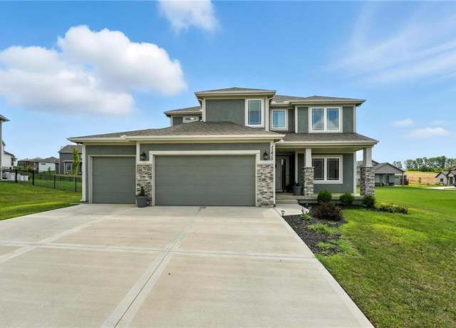 Property at 11415 Orchard Dr, Kearney, MO 64060, 4 beds, 3.5 baths