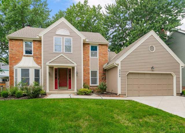 Property at 9248 Twilight Ln, Lenexa, KS 66219, 4 beds, 2.5 baths