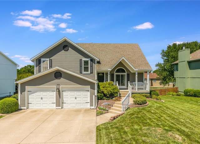 Property at 608 SE Greenridge Dr, Lee's Summit, MO 64063, 4 beds, 2.5 baths