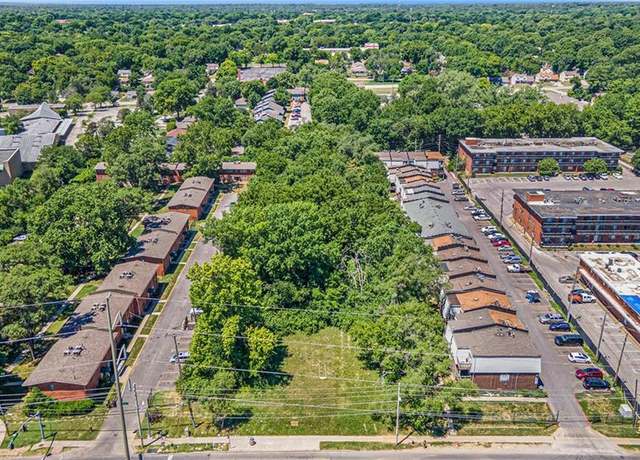Property at 8140 Troost Ave, Kansas City, MO 64131