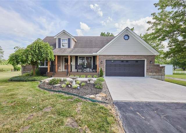 Property at 32407 E Lone Jack Ls Rd, Lee's Summit, MO 64086, 4 beds, 2.5 baths