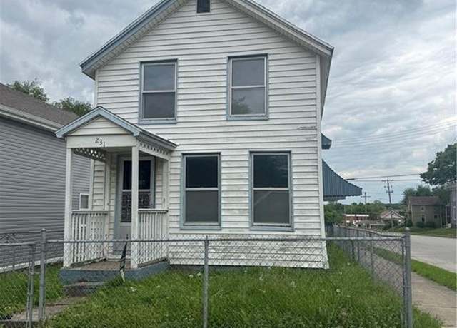 Property at 231 Osage St, Leavenworth, KS 66048, 2 beds, 1 bath