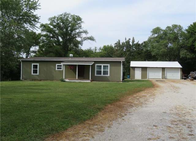 Property at 31604 W 287th St, Paola, KS 66071, 2 beds, 2 baths