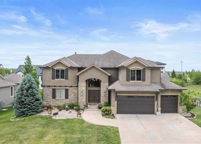 Property at 15825 Howe St, Overland Park, KS 66224, 6 beds, 5.5 baths