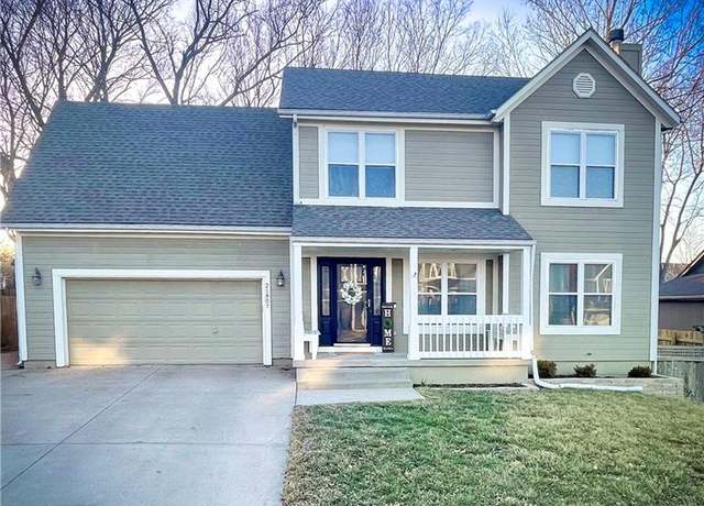 Property at 21807 Lincoln St, Spring Hill, KS 66083, 4 beds, 3.5 baths