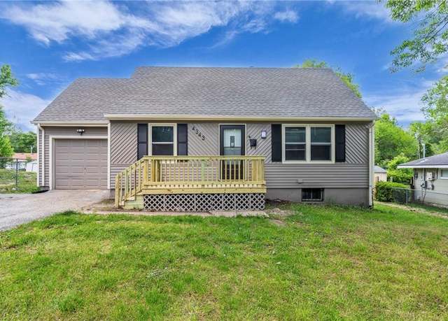 Property at 4343 Lister Ave, Kansas City, MO 64130, 4 beds, 2.5 baths