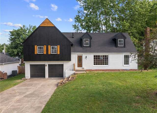 Property at 3512 NE Shady Lane Dr, Kansas City, MO 64119, 4 beds, 3 baths
