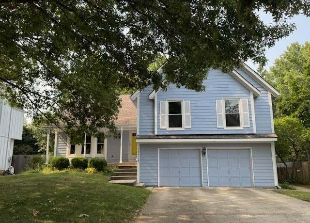 Property at 14424 W 84th Ter, Lenexa, KS 66215, 4 beds, 2.5 baths