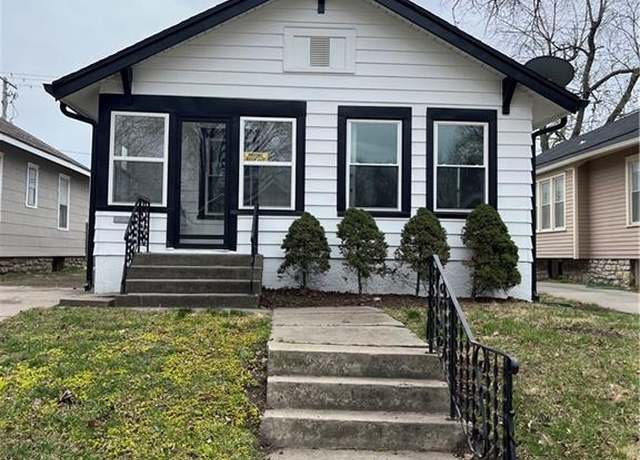 Property at 1211 E 21st Ave, North Kansas City, MO 64116, 2 beds, 1 bath