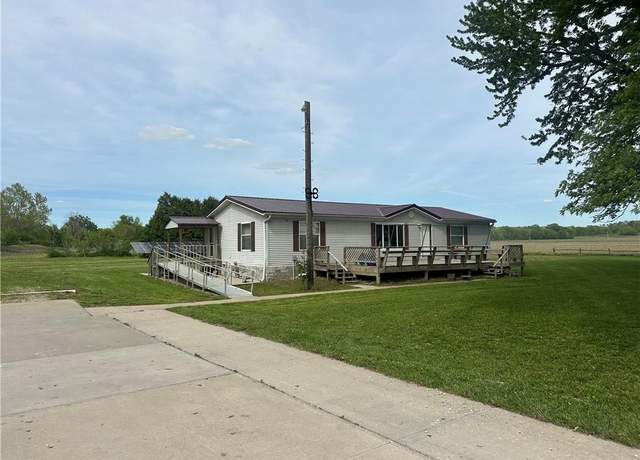 Property at 8241 Cook Rd, St Joseph, MO 64507, 3 beds, 2 baths