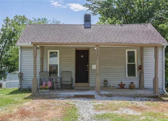 Property at 508 3rd St, Belton, MO 64012, 1 bed, 1 bath