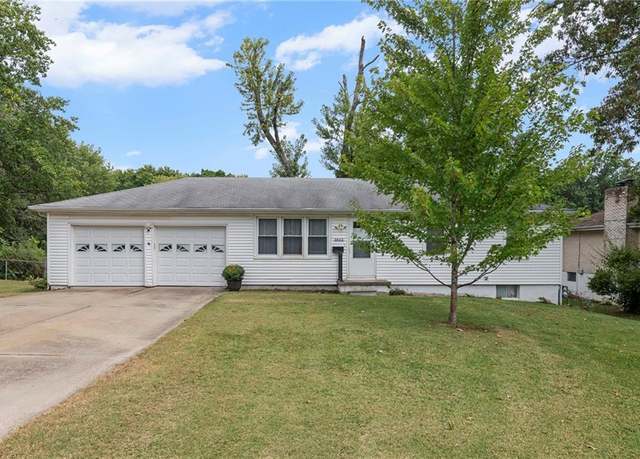 Property at 6423 Harris Ave, Raytown, MO 64133, 3 beds, 2 baths
